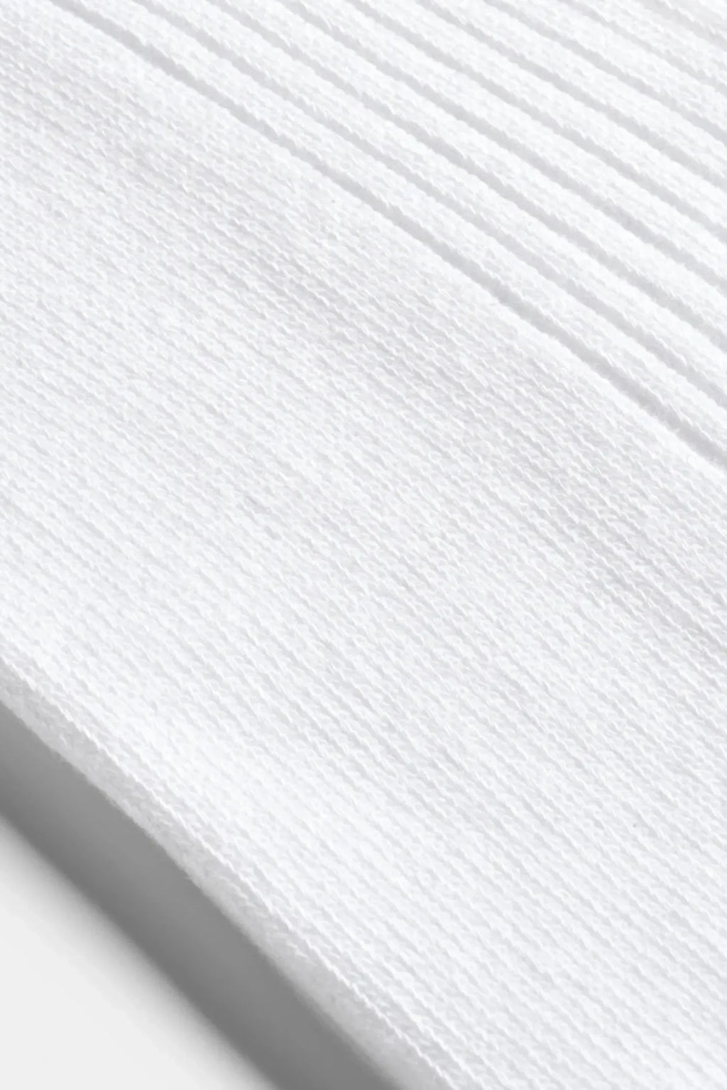 FLOW RIBBED MID SOCKS